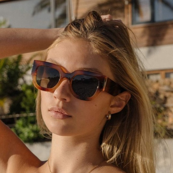 Γυαλιά Ηλίου Πεταλούδα Καφέ SO-6485